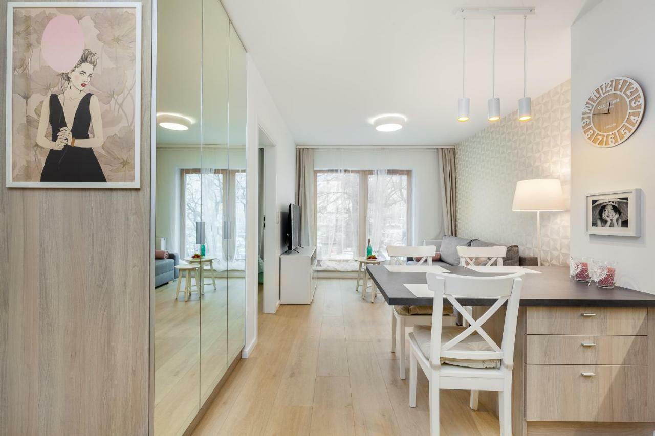 גדינייה Apartamenty Black&White - Apartament Batory Five מראה חיצוני תמונה